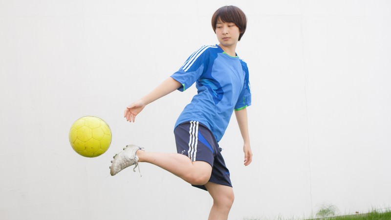 サッカー少女のイメージ